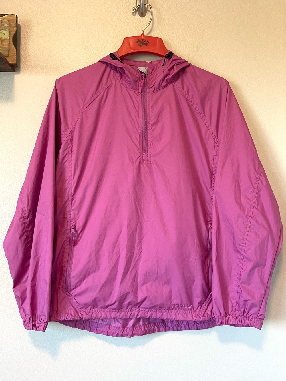 L. L. Bean Packable Windbreaker Jacket - Hooded & Cinchable Waist - Size Large